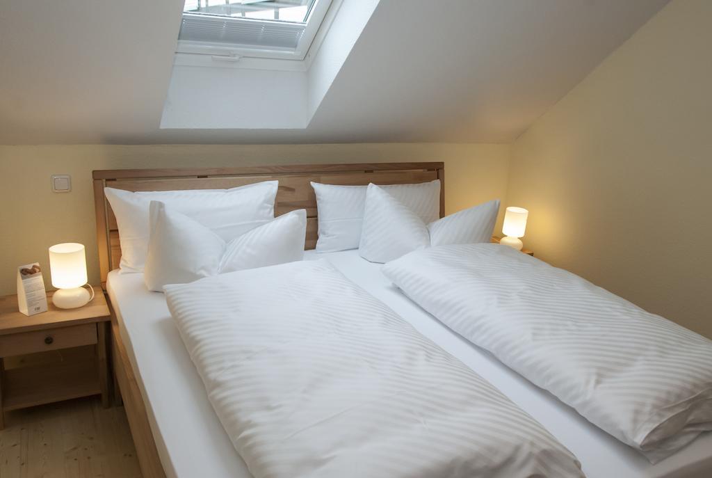 Landhotel Altes Pfarrhaus Kindelbrueck Szoba fotó